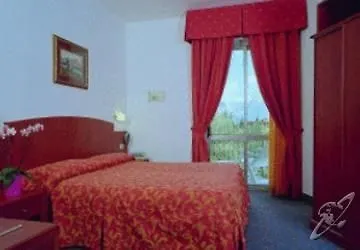Hotel Garden Limone sul Garda 3*,  Italy